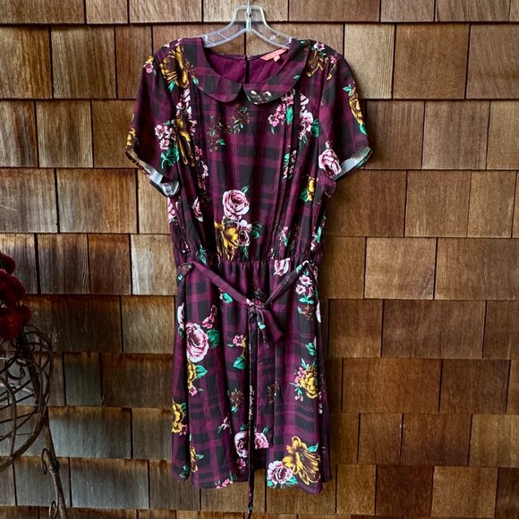 ModCloth Joyful Poise Short Sleeve Floral Plaid Belted Dress in Women's 2X - Picture 5 of 11